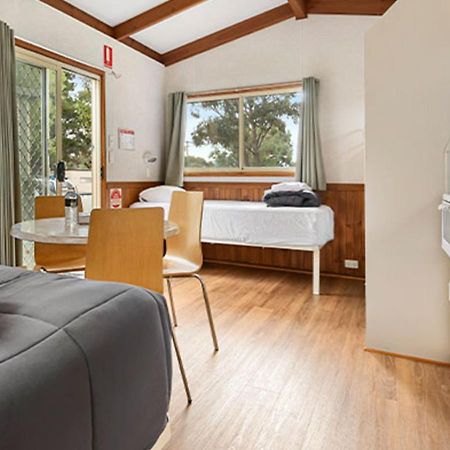 Nrma Jindabyne Holiday Park ภายนอก รูปภาพ