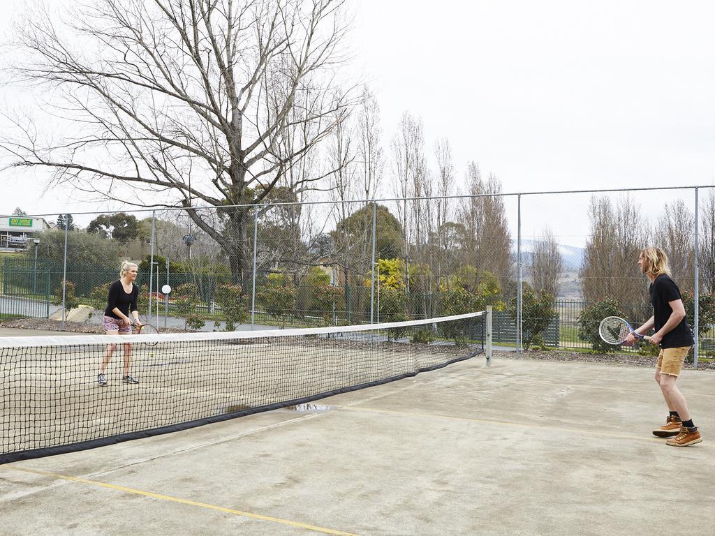 Nrma Jindabyne Holiday Park ภายนอก รูปภาพ