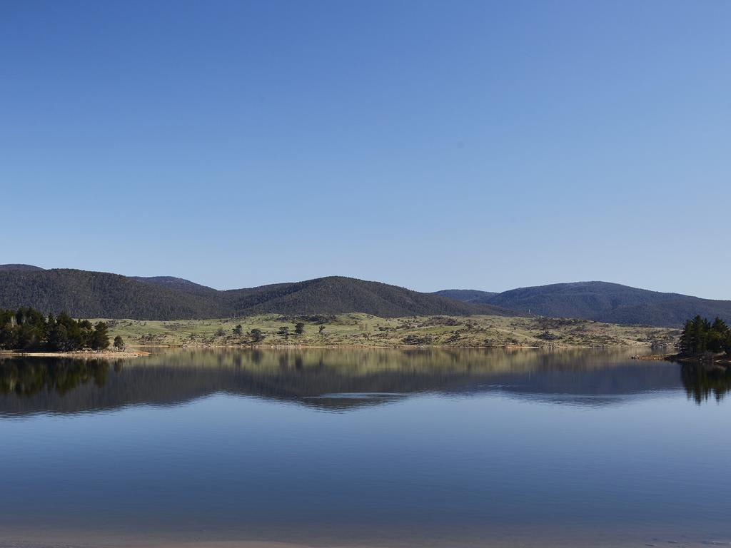 Nrma Jindabyne Holiday Park ภายนอก รูปภาพ